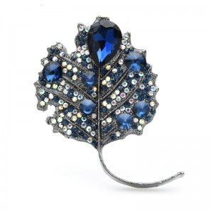 Брошка кристальний листок Брошка кристальний листок