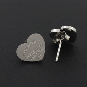 Сережки гвоздики Серце forever love New York Сережки гвоздики Серце forever love New York