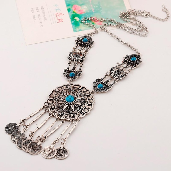 Колье с монетами Узор бохо стиль
