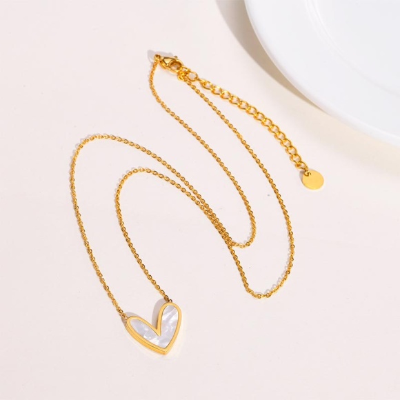 Кулон із сталі серце на ланцюжку Кулон із сталі серце на ланцюжку