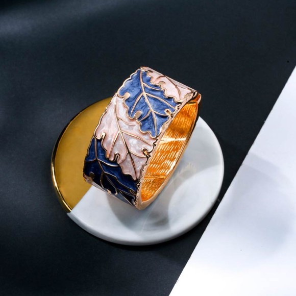 Металевий жіночий браслет Осінній лист Металевий жіночий браслет Осінній лист