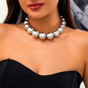 Колье крупные шарики Колье крупные шарики