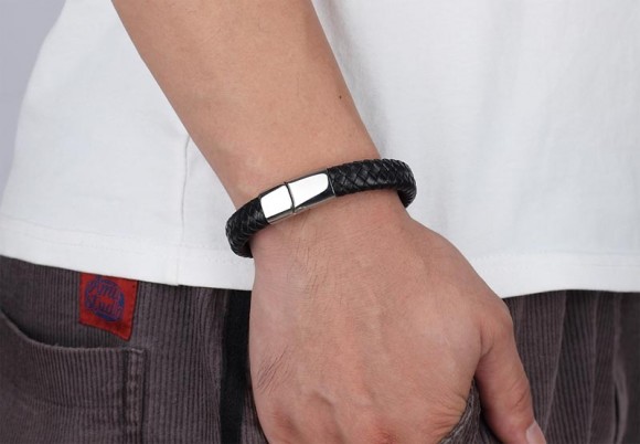 Мужской кожаный браслет Стиль