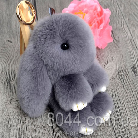 Брелок кролик із натурального хутра сірого кольору 20 см