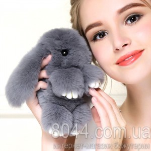 Брелок кролик із натурального хутра сірого кольору 20 см Брелок кролик із натурального хутра сірого кольору 20 см