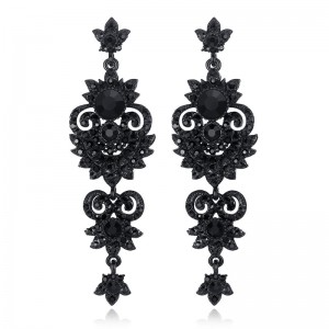 Вечерние серьги с камнями Black Crystal Вечерние серьги с камнями Black Crystal