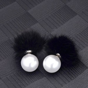 Серьги гвоздики с мехом норки Жемчужина Серьги гвоздики с мехом норки Жемчужина