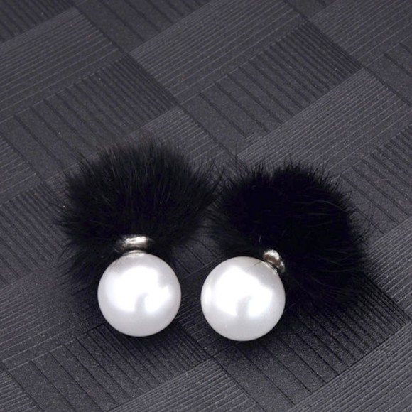 Серьги гвоздики с мехом норки Жемчужина Серьги гвоздики с мехом норки Жемчужина