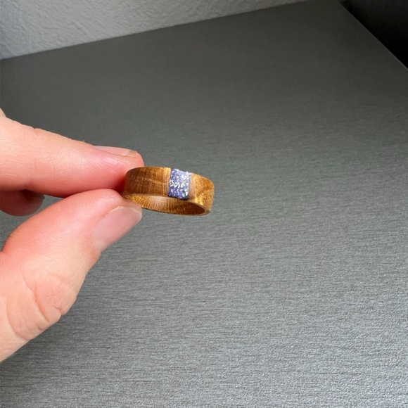 Кольцо из дерева Лазурь