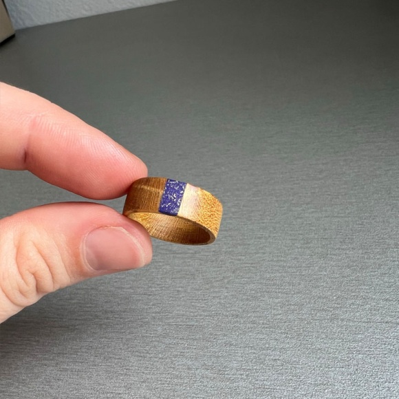 Кольцо из дерева Лазурь