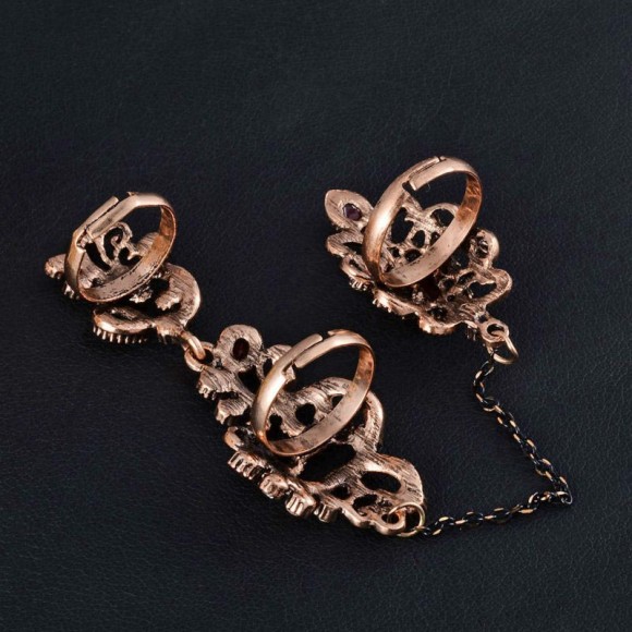 Кільце на весь палець Айше Кільце на весь палець Айше