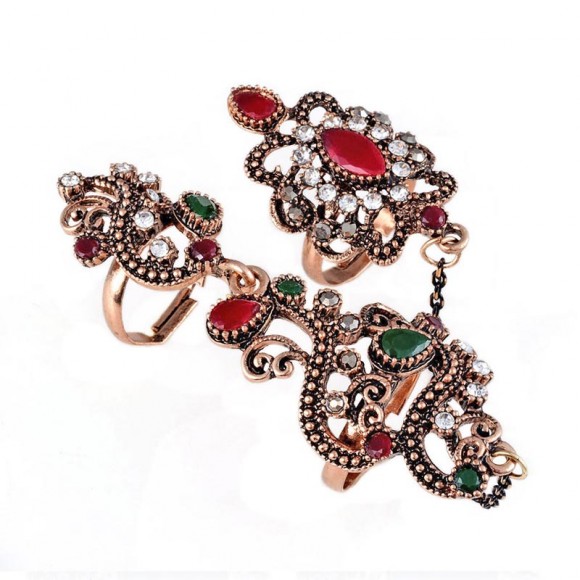 Кільце на весь палець Айше Кільце на весь палець Айше