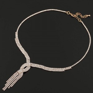 Кольє Завиток із кристалами Кольє Завиток із кристалами