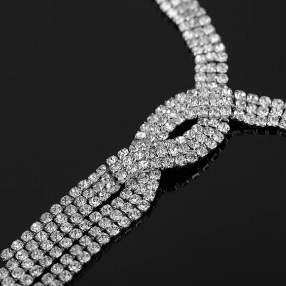 Колье Завиток с кристаллами Колье Завиток с кристаллами