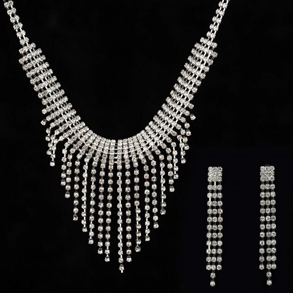 Набор украшений Вечерний шик: колье и серьги