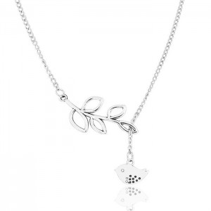 Кулон Птичка и ветвь серебристого цвета Кулон Птичка и ветвь серебристого цвета