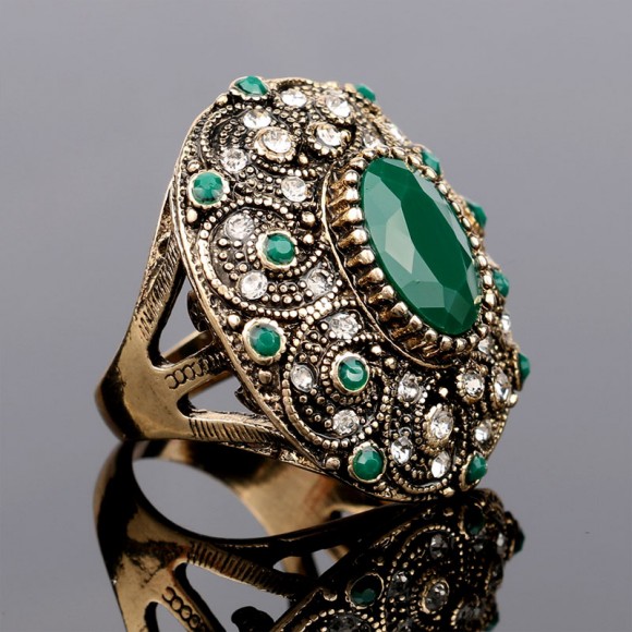 Кільце з камінням Ніхан Кільце з камінням Ніхан