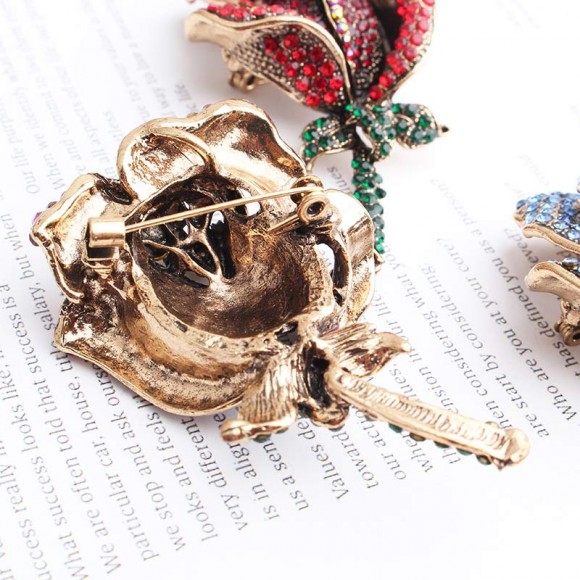 Брошь роза бутон