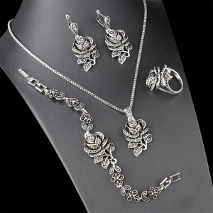 Набор украшений Роза: серьги, кулон, кольцо, браслет Набор украшений Роза: серьги, кулон, кольцо, браслет