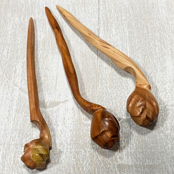 Шпилька для волос из дерева Яблуня Шпилька для волос из дерева Яблуня