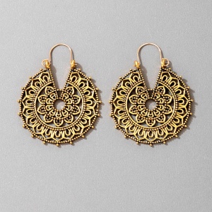 Серьги кольца Цветок в бохо стиле Серьги кольца Цветок в бохо стиле