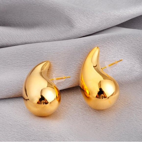 Сережки крапля Стиль