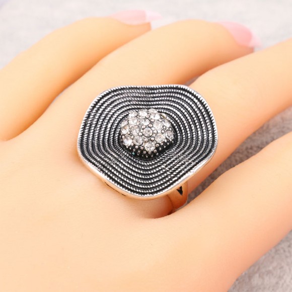 Кольцо Fashion Flower Кольцо Fashion Flower