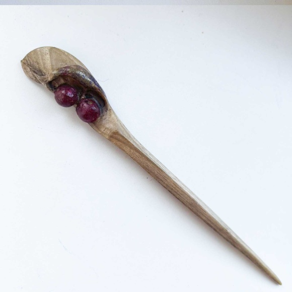 Шпилька для волос из дерева Вишня