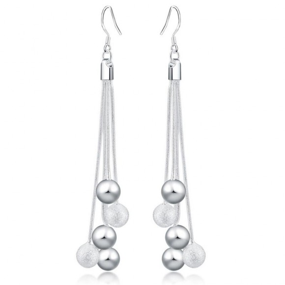 Набор украшений Шарики посеребренные: колье и серьги Набор украшений Шарики посеребренные: колье и серьги