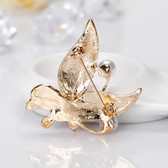 Брошь бабочка Бусины Брошь бабочка Бусины