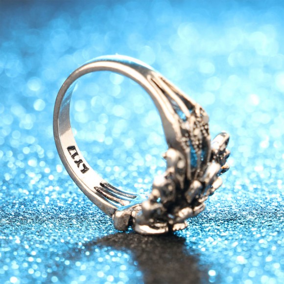 Кольцо Веточка с марказитами Кольцо Веточка с марказитами