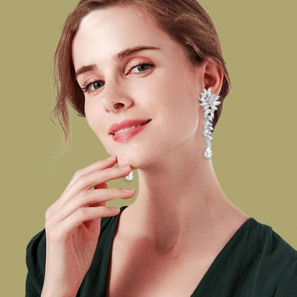 Сережки з камінням Глорі