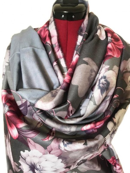 Шарф двухсторонний теплый с цветами Famo