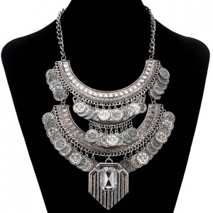 Кольє у бохо стилі Кармен Кольє у бохо стилі Кармен