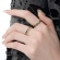 Стильное кольцо изгибы черно-золотистое незамкнутое