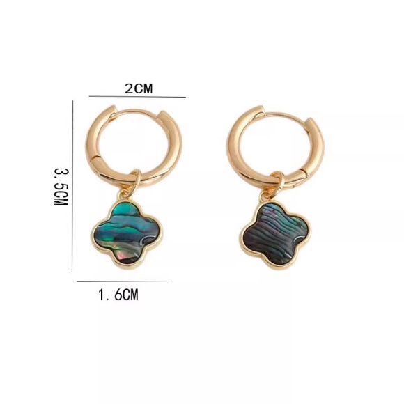 Серьги подвески клевер с ракушкой
