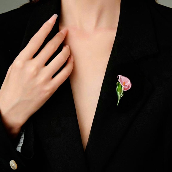 Елітна брошка лілія Калла Елітна брошка лілія Калла