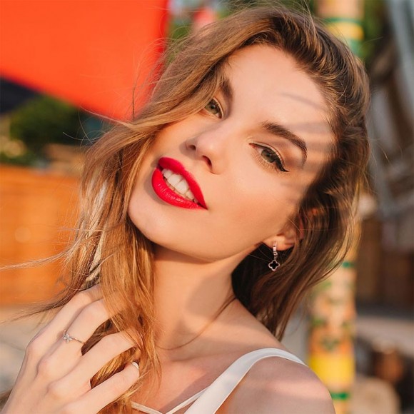 Сережки підвіски зі сталі Конюшина SE3654 Сережки підвіски зі сталі Конюшина SE3654