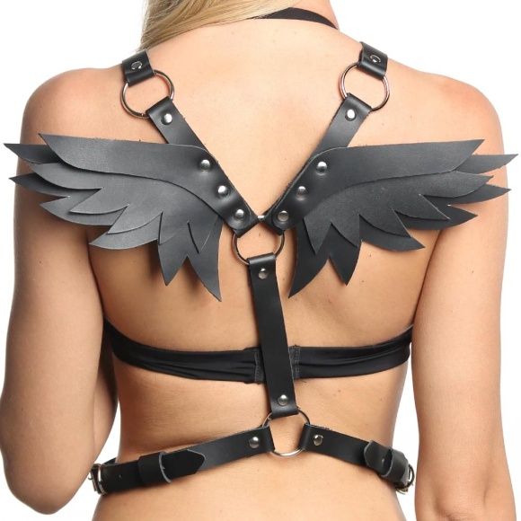 Портупея з крилами